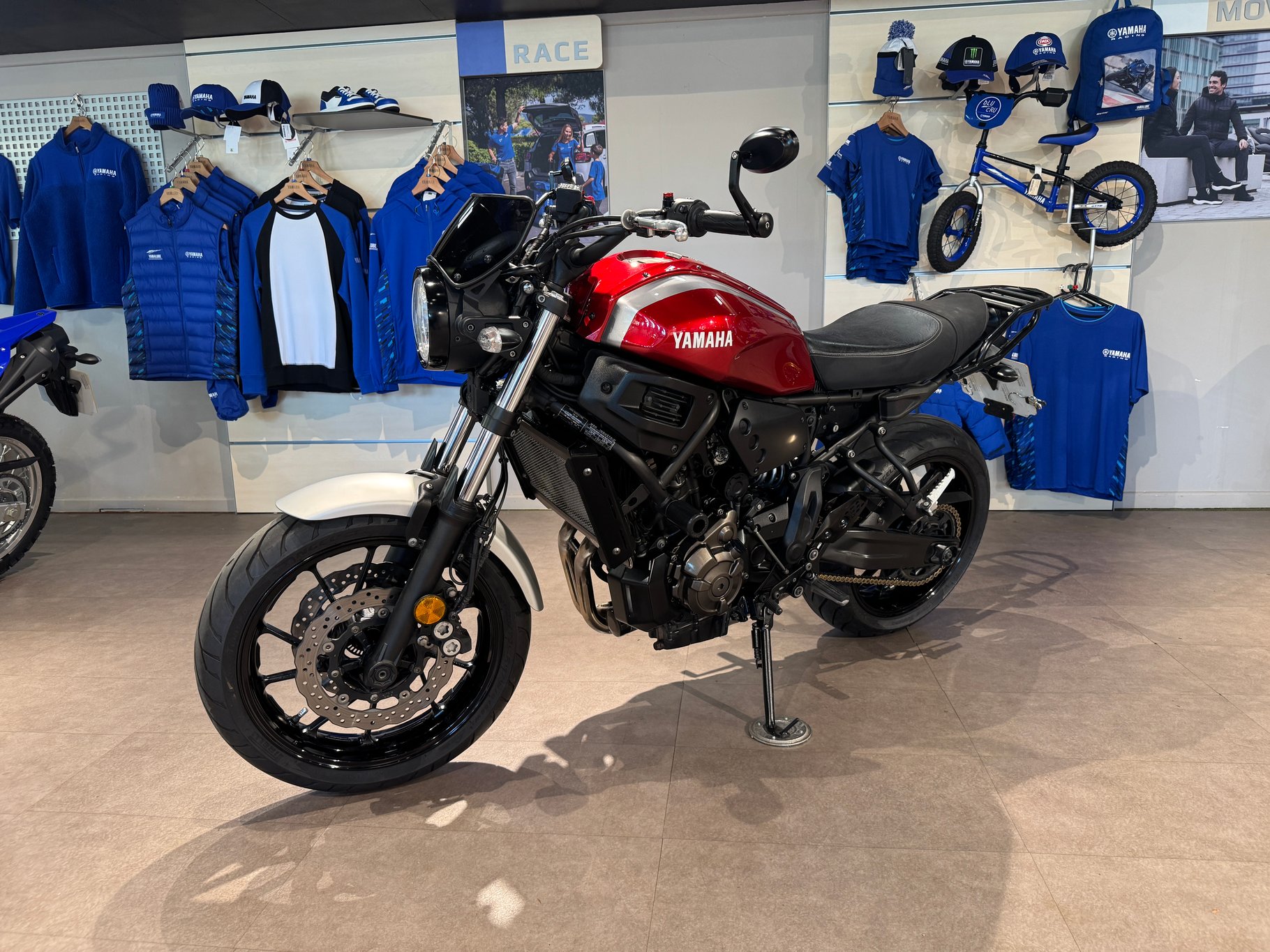 2018 YAMAHA XSR700