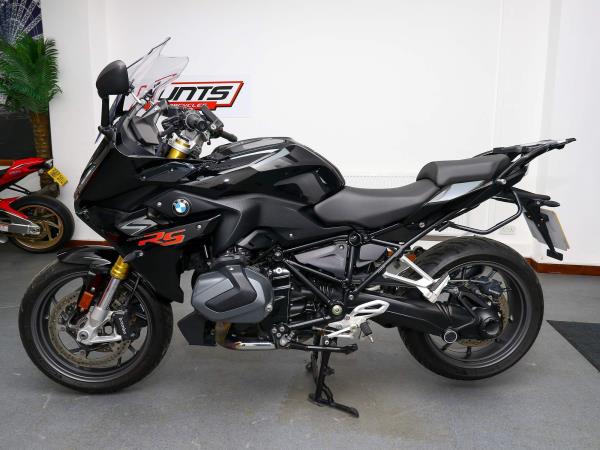 2021 BMW R1250RS