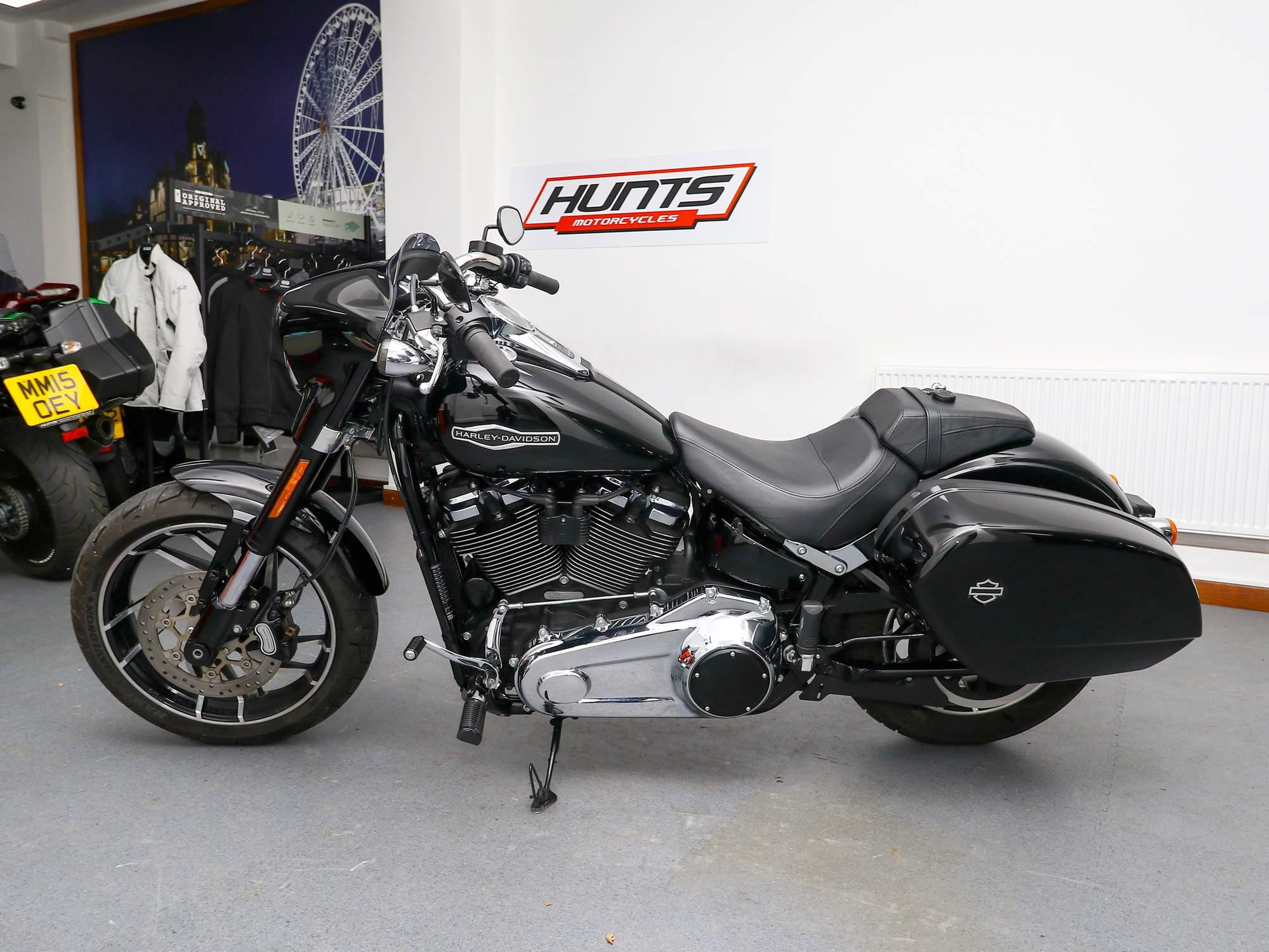2021 Harley-Davidson Softail 1750 Sport Glide (Black)