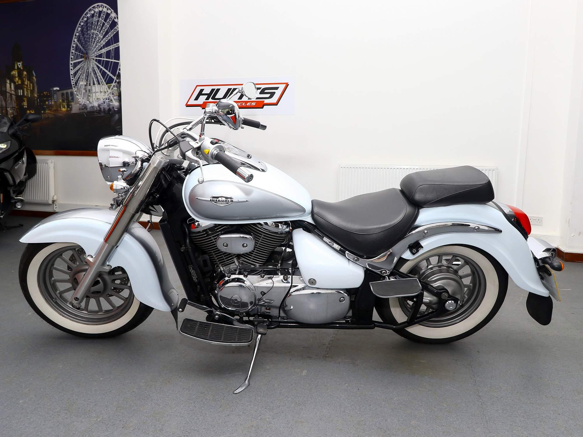 2005 Suzuki Intruder 800