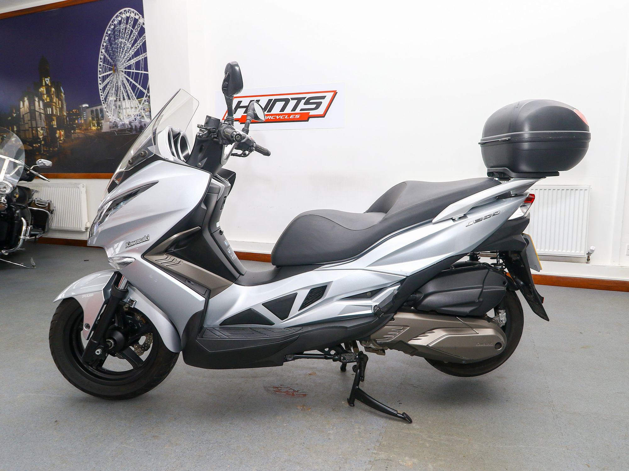2015 Kawasaki J300
