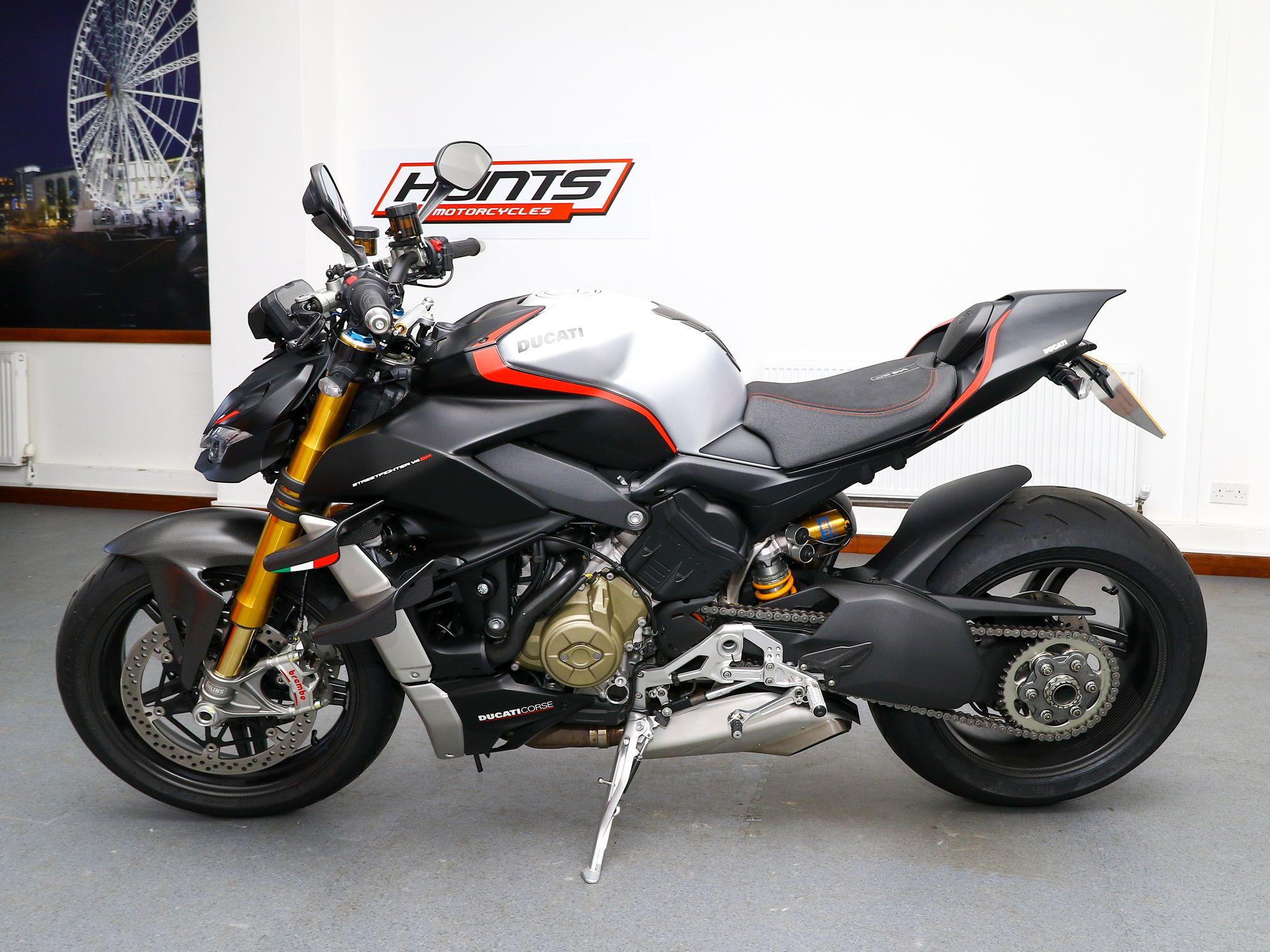 2023 Ducati Streetfighter V4 SP
