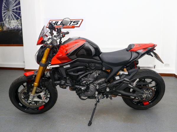 2023 Ducati Monster 937