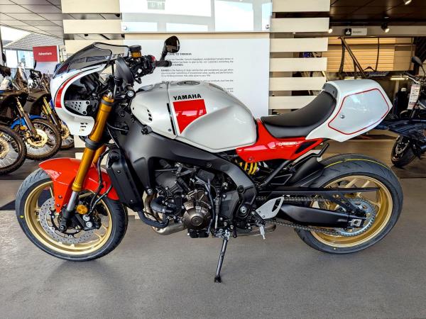 New Yamaha XSR900