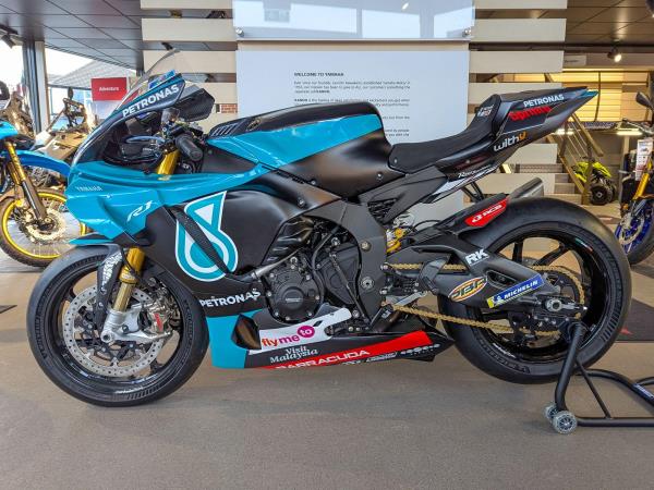 2020 Yamaha R1