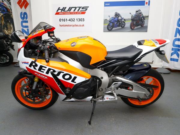 2015 Honda CBR1000RR Fireblade