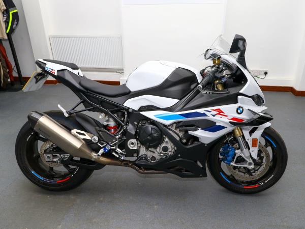 2024 BMW S 1000 RR