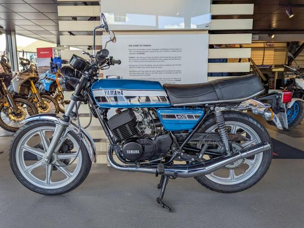 1977 Yamaha RD400