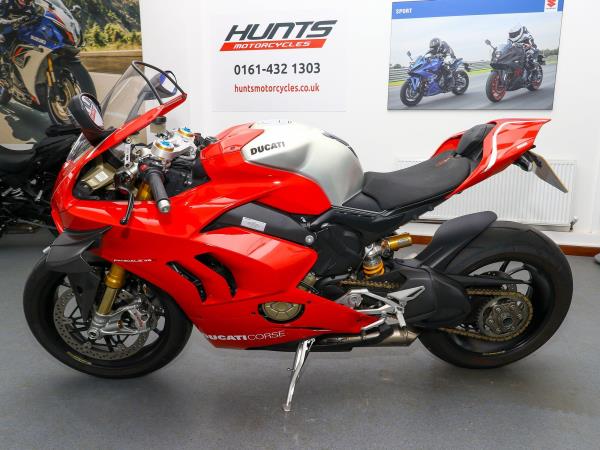 2019 Ducati Panigale V4R