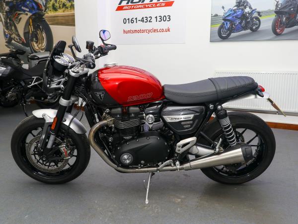 2024 Triumph Speed Twin 1200