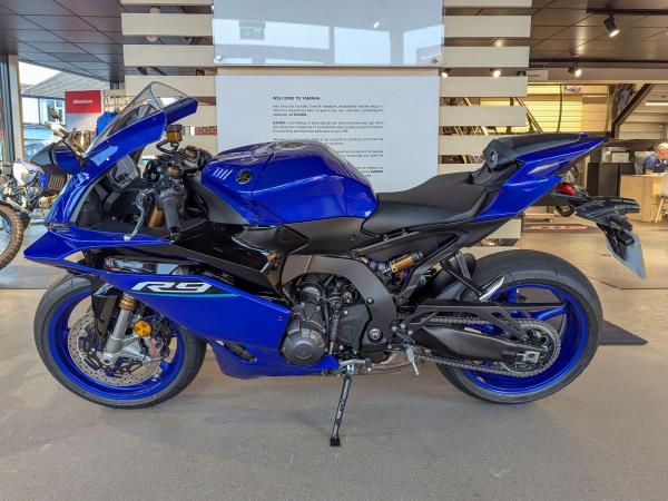 2026 Yamaha R9