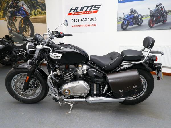2025 Triumph Speedmaster 1200