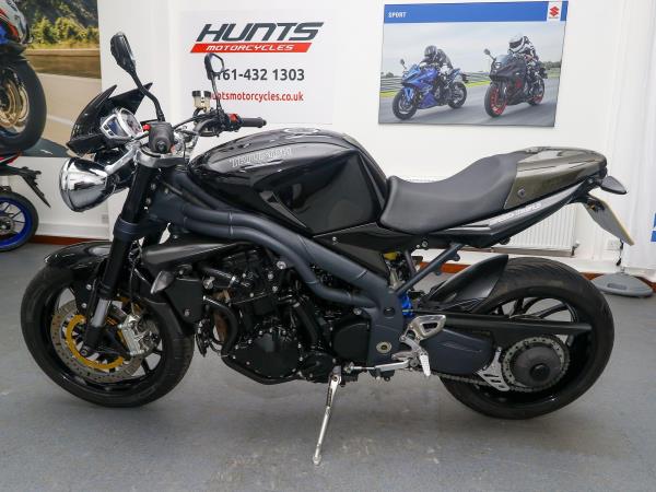 2010 Triumph Speed Triple 1050