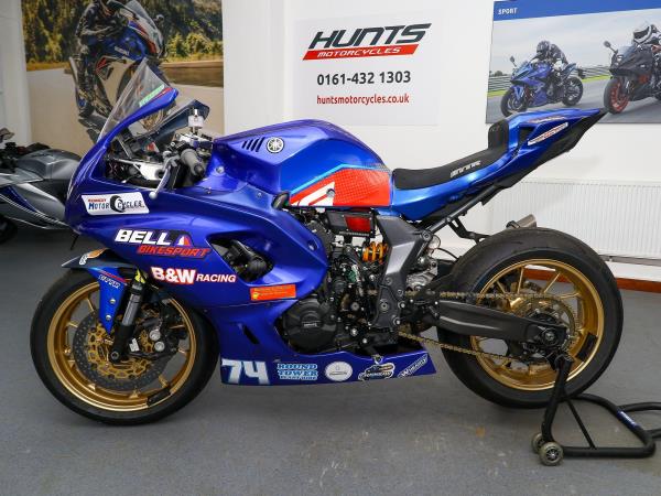 2023 Yamaha R7
