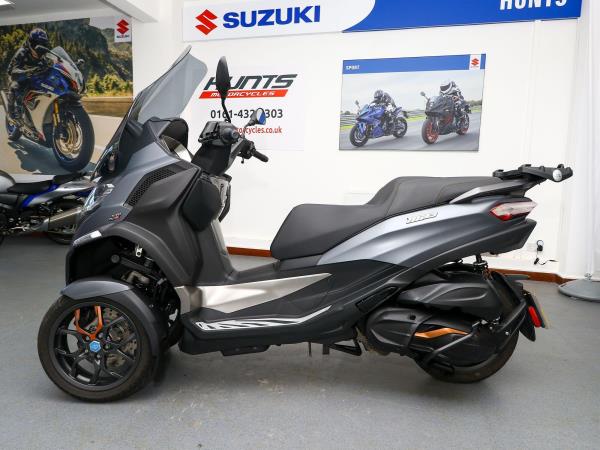 2022 Piaggio MP3 530