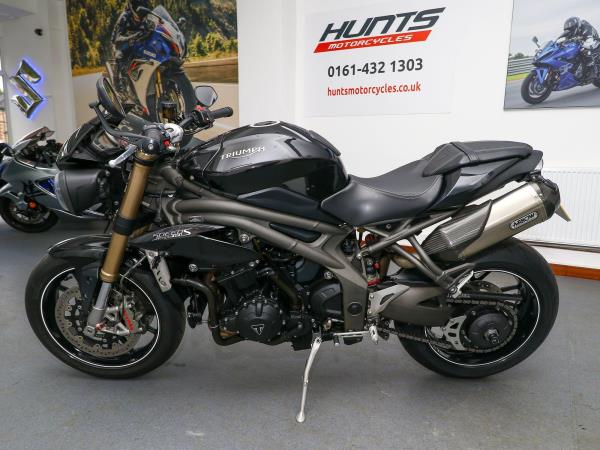 2017 Triumph Speed Triple 1050