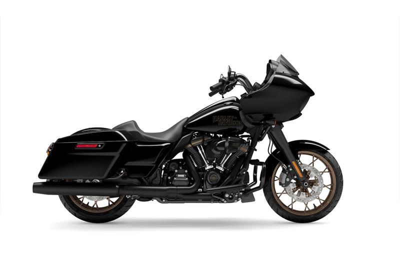 MY23 Road Glide® ST