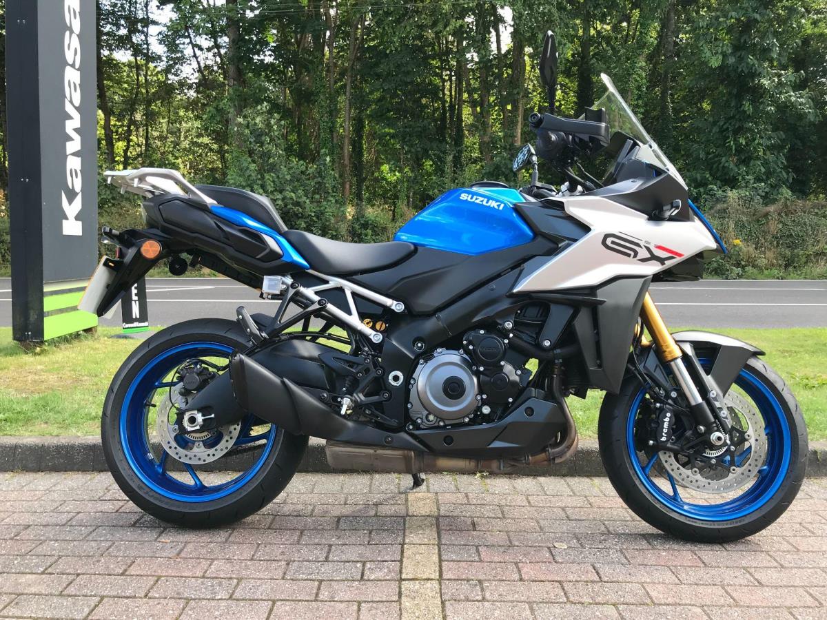 Main image of 2024 Suzuki GSX-S1000GX