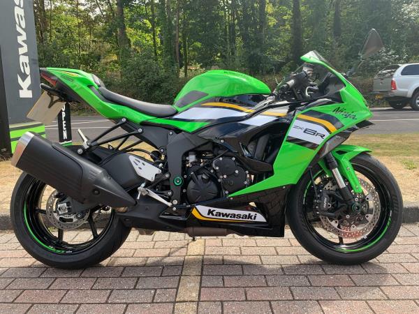 2025 Kawasaki Ninja ZX-6R