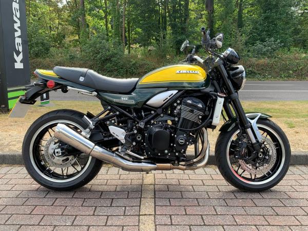 2024 Kawasaki Z900 RS