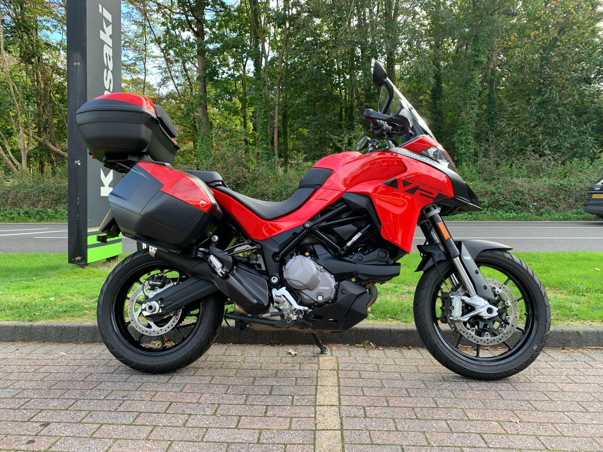 2024 Ducati Multistrada V2