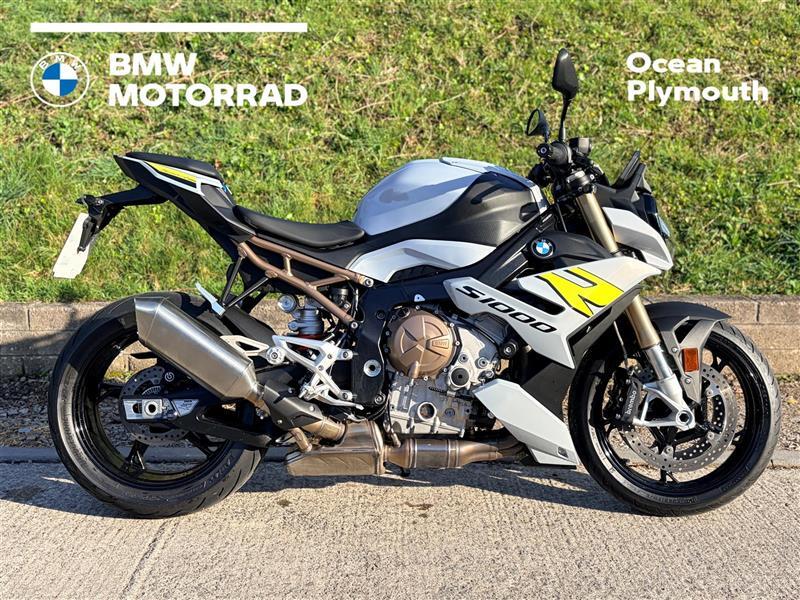 2022 BMW S 1000 R Sport