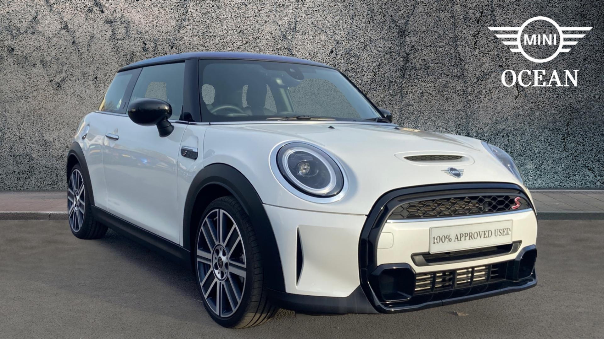 2024 MINI 3-Door Hatch Cooper S Exclusive