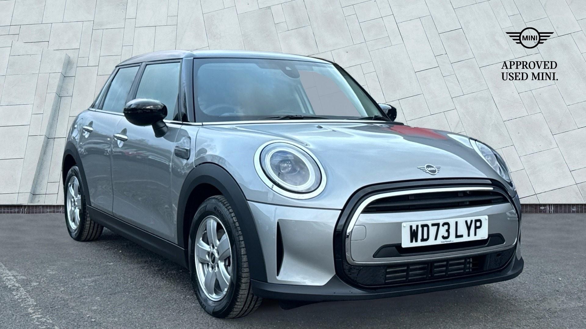2023 MINI 5-Door Hatch Cooper Classic