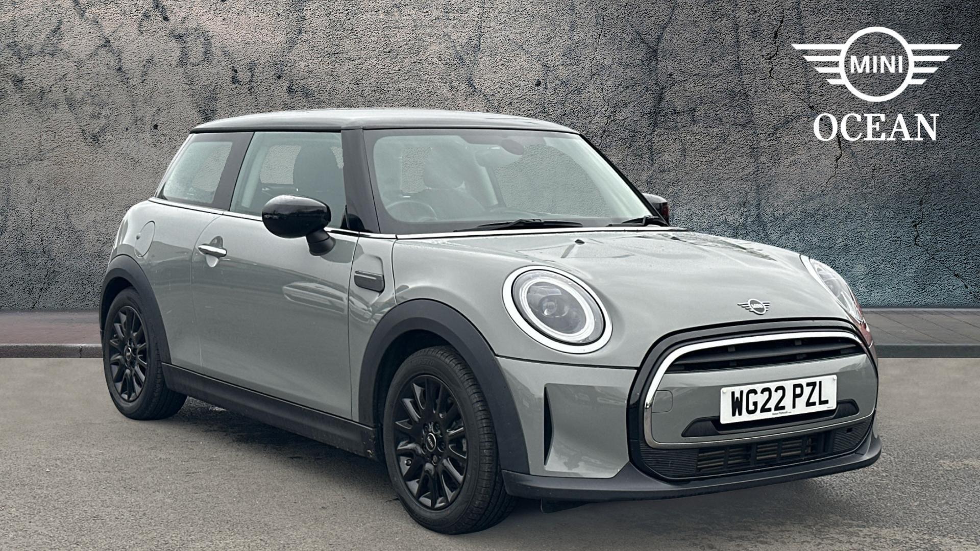 2022 MINI 3-Door Hatch Cooper Classic