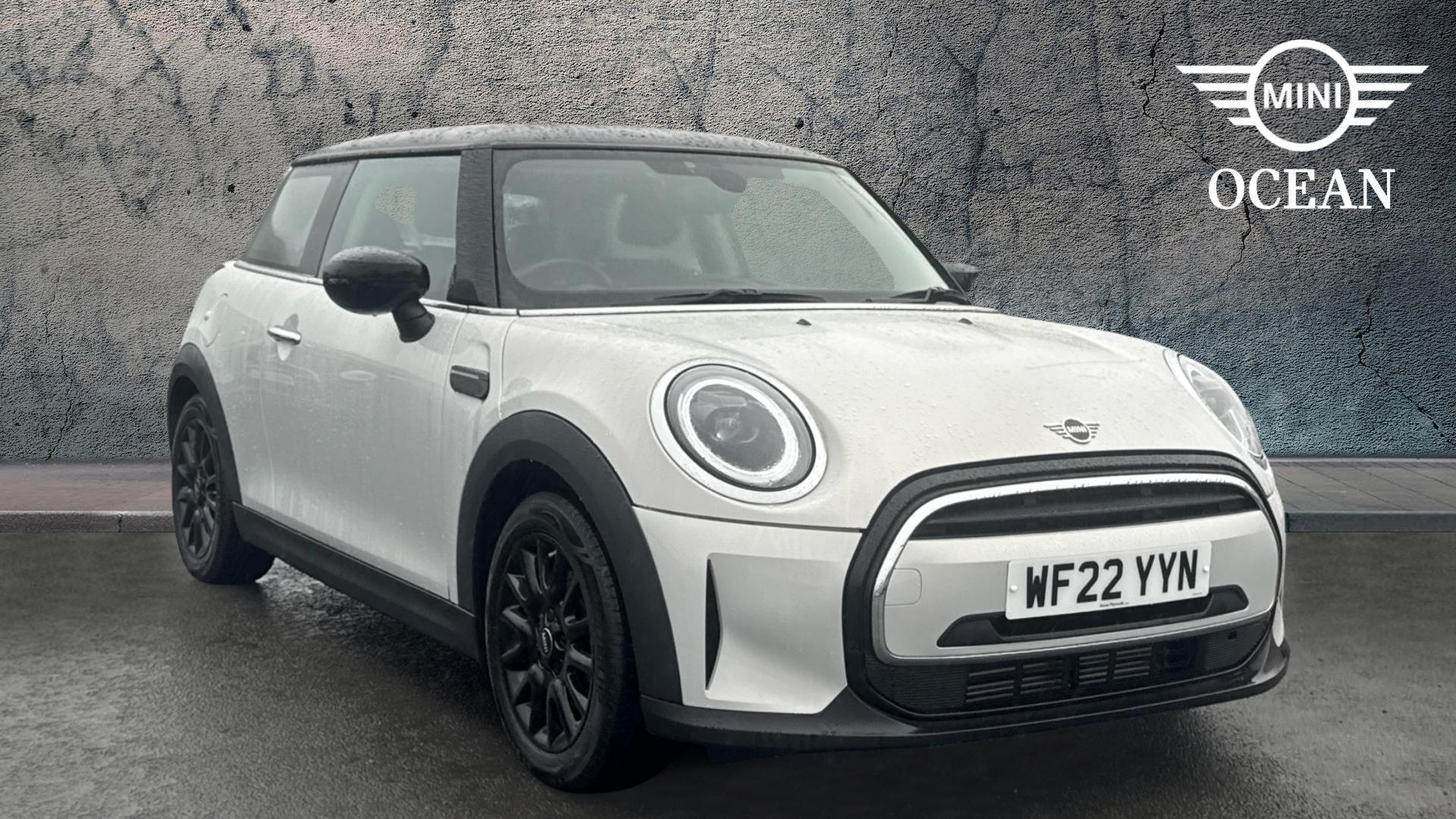 2022 MINI 3-Door Hatch Cooper Classic