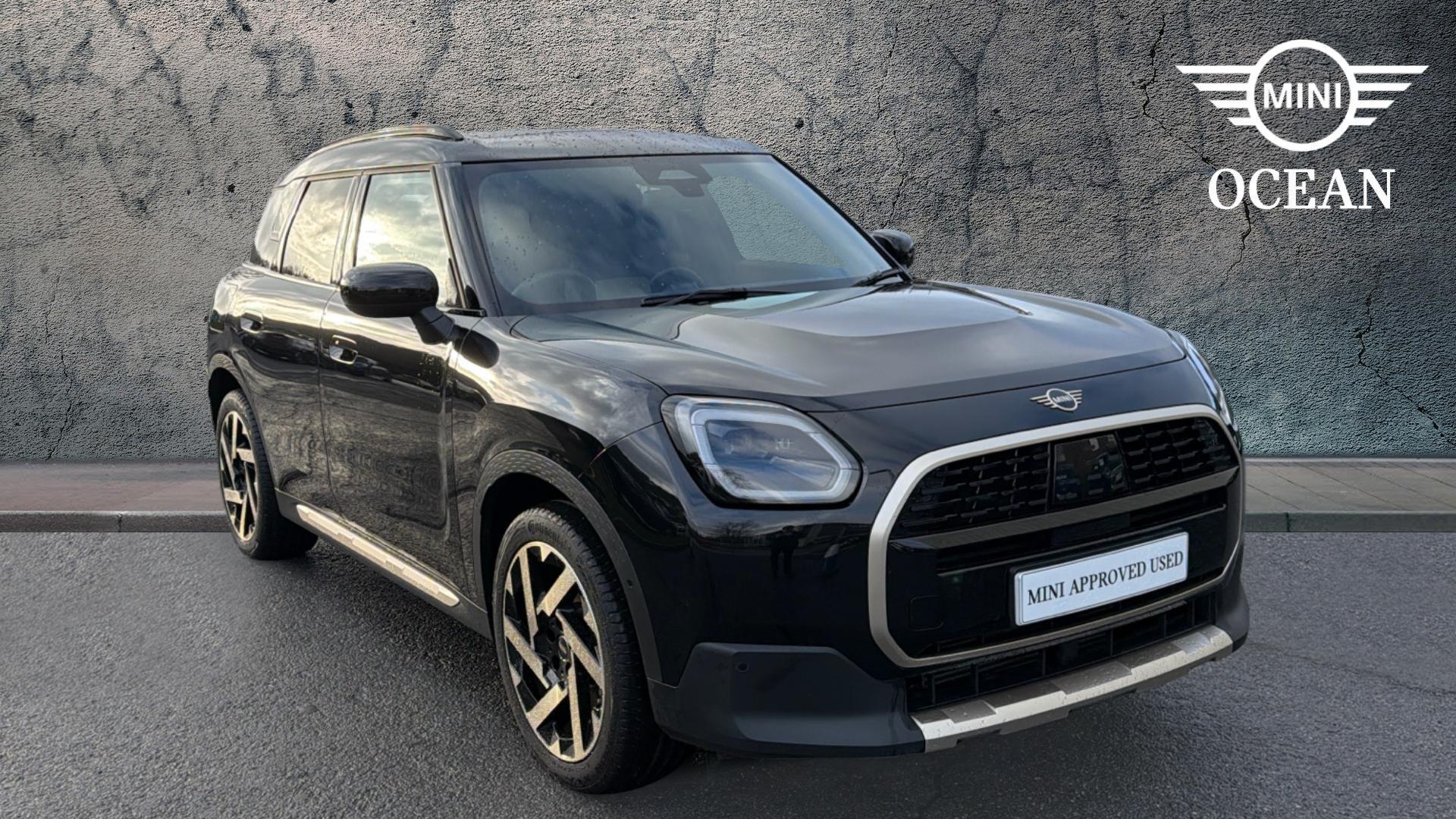 2025 MINI Countryman C
