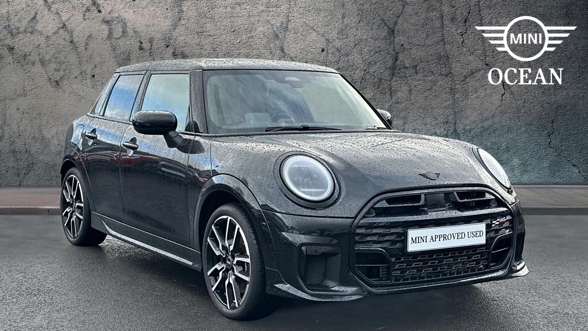 2025 MINI Cooper C 5 Door