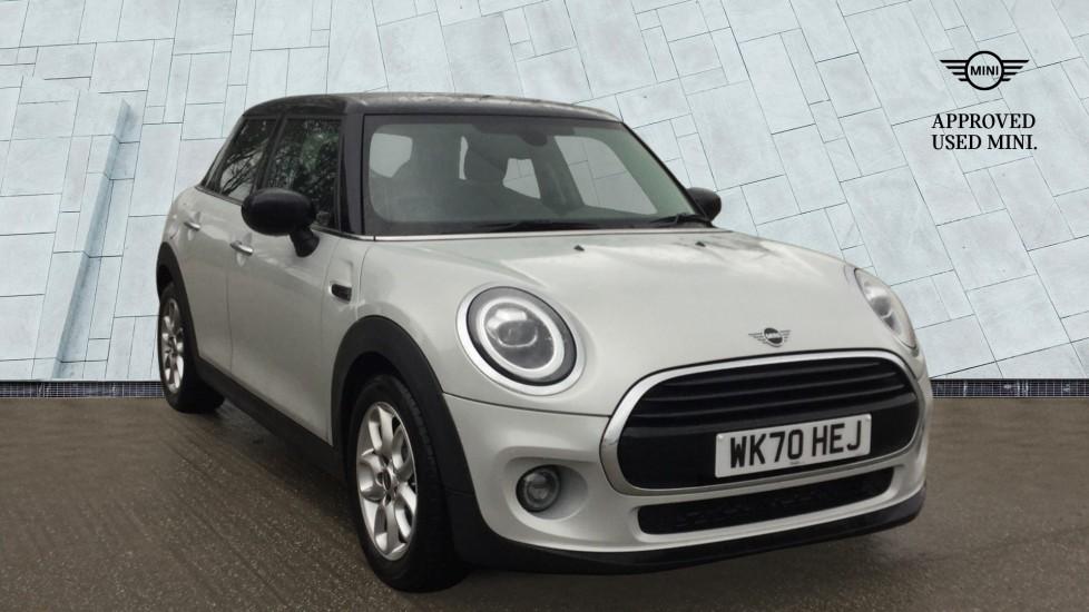 2021 MINI Hatch Midnight Black - £22,450