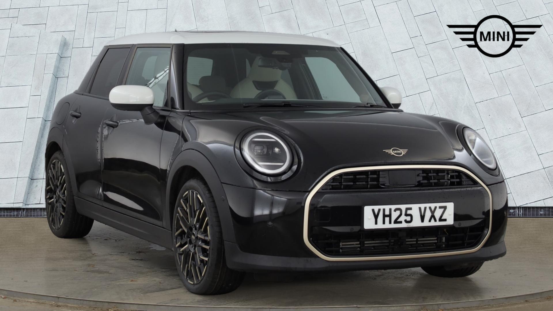 2025 MINI Cooper C 5 Door