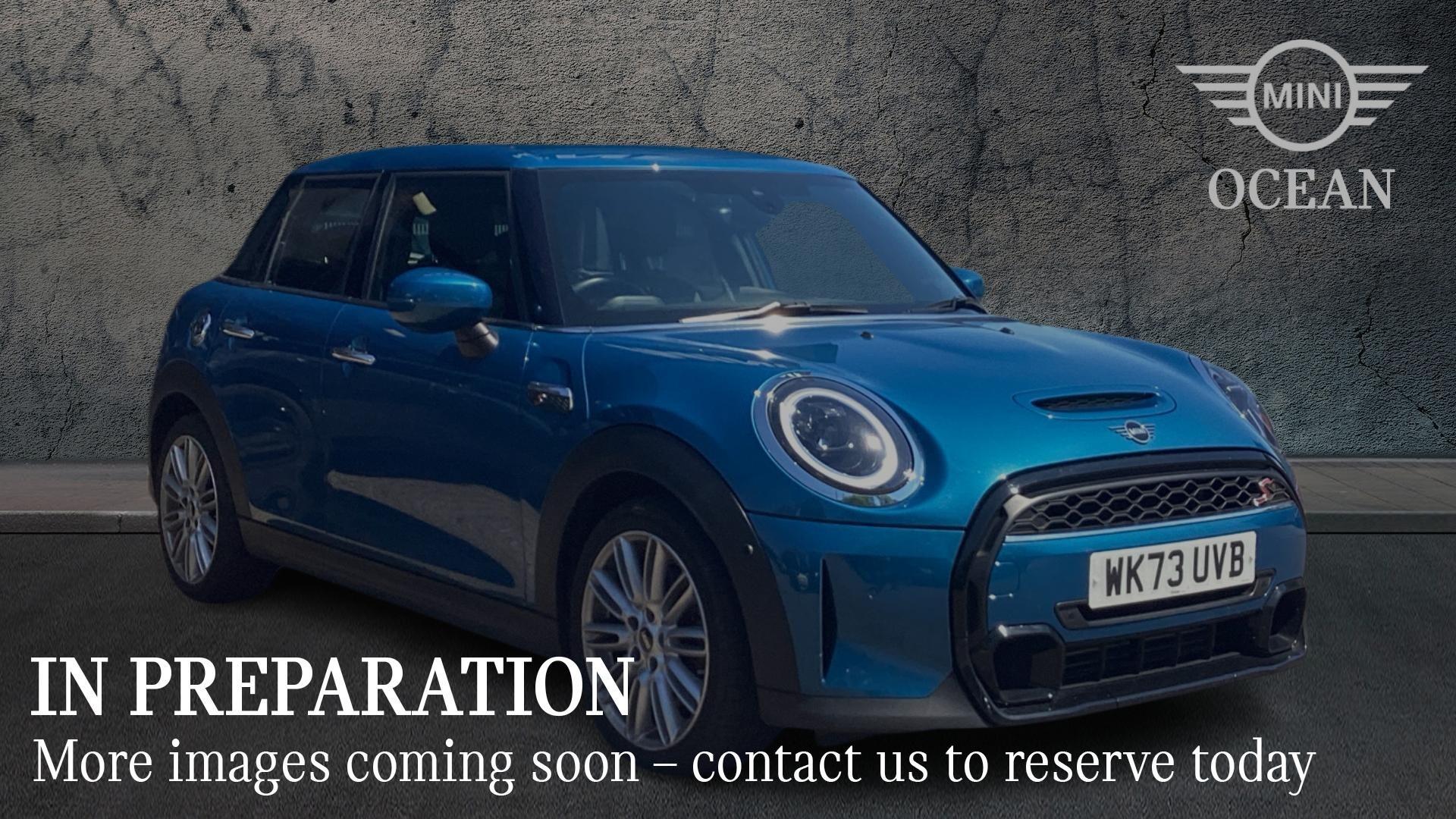 2023 MINI 5-Door Hatch Cooper S Exclusive