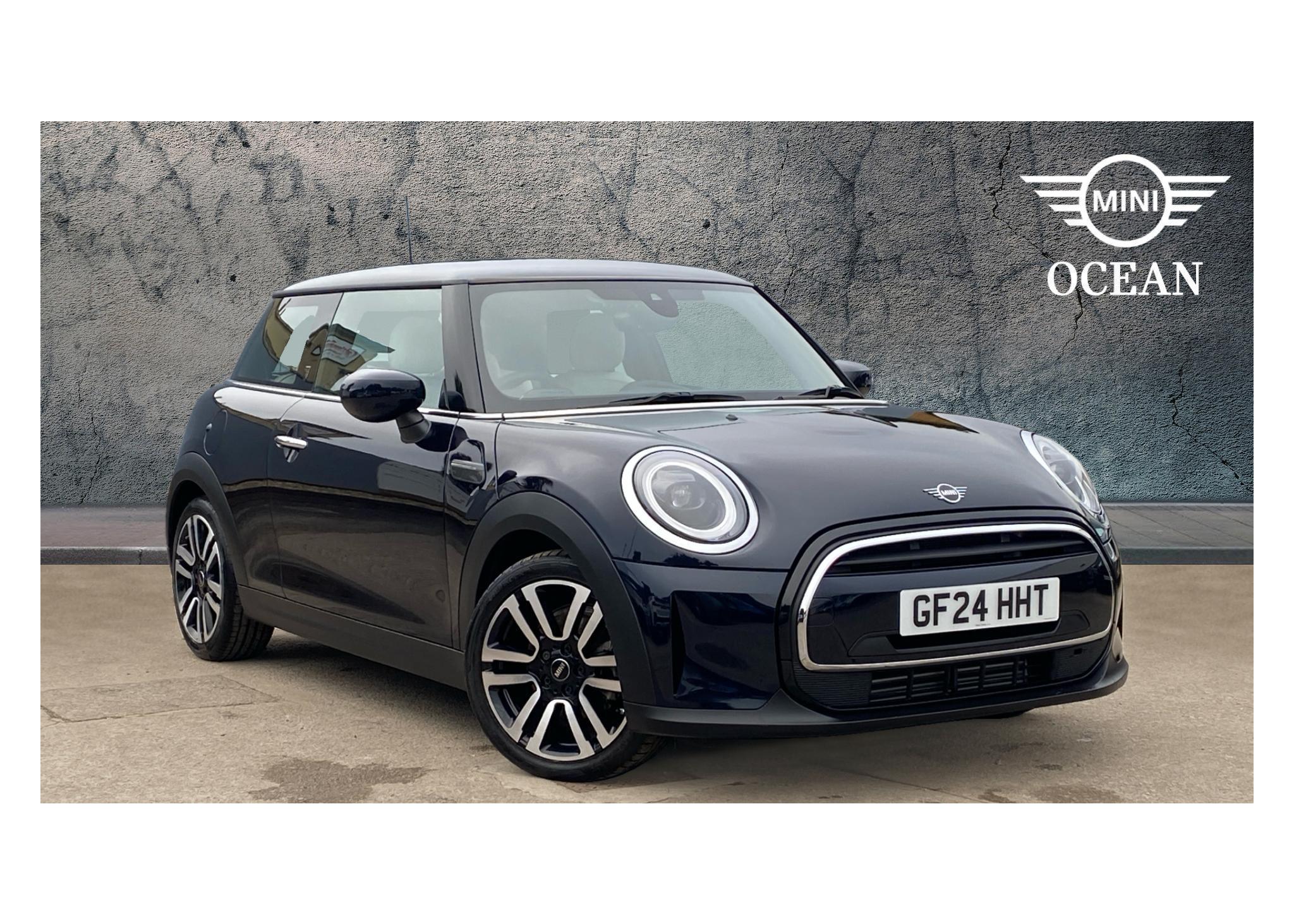2024 MINI 3-Door Hatch Cooper Exclusive