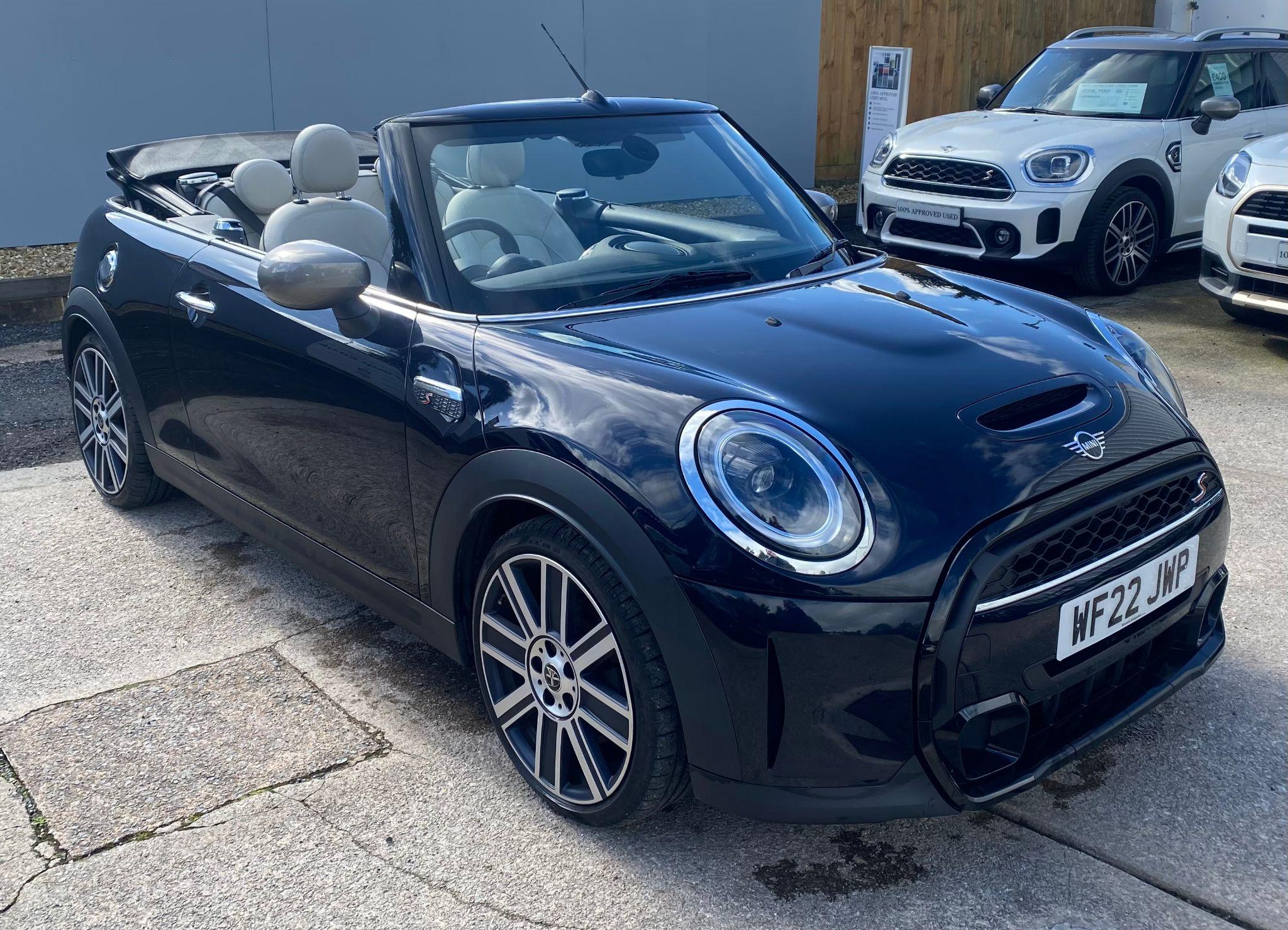 2022 MINI Convertible Cooper S Exclusive