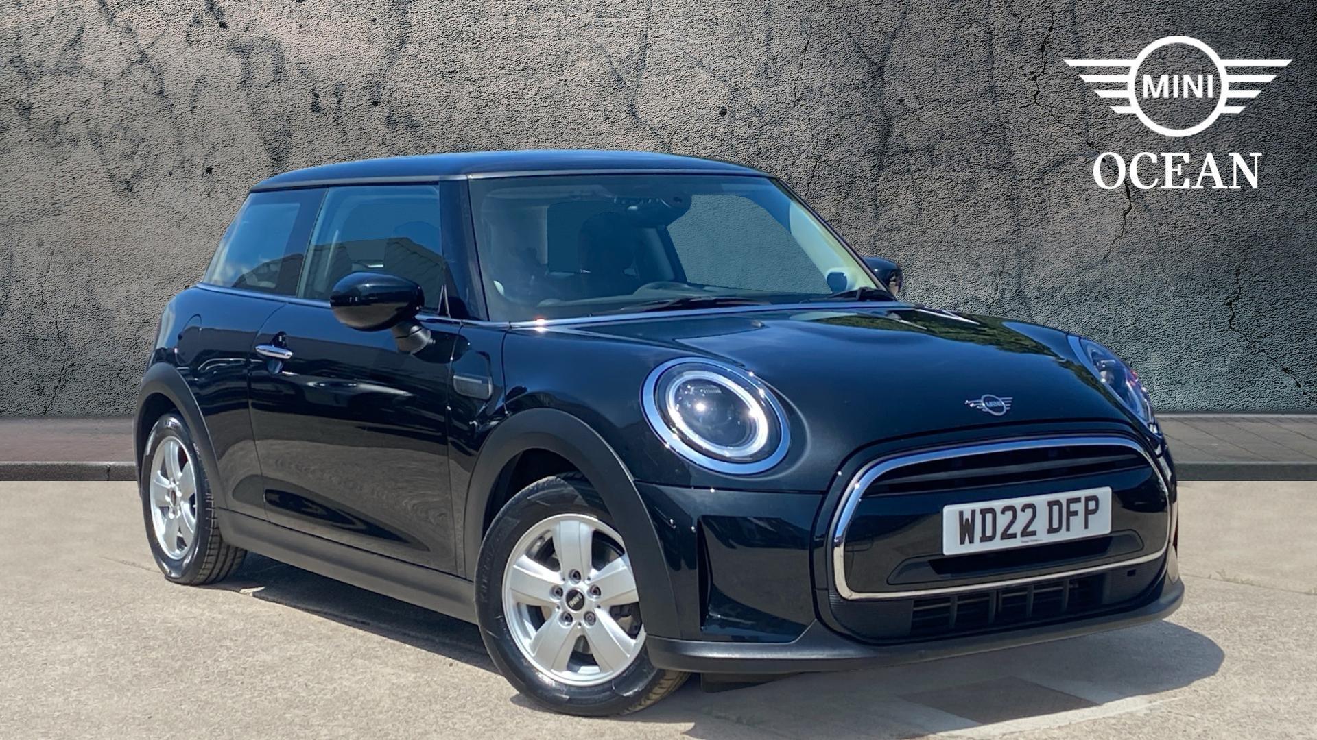 2022 MINI 3-Door Hatch Cooper Classic