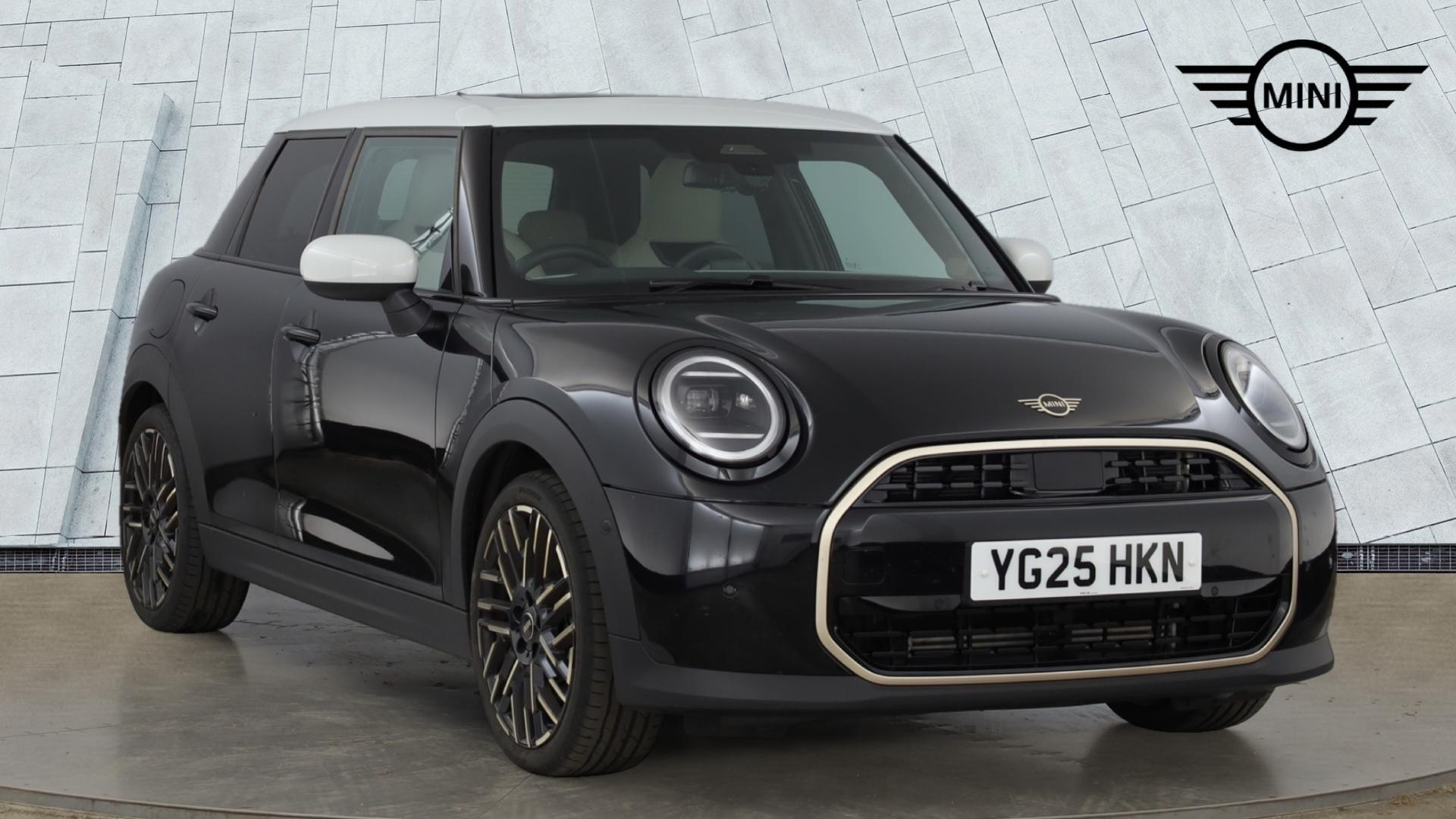 2025 MINI Cooper C 5 Door