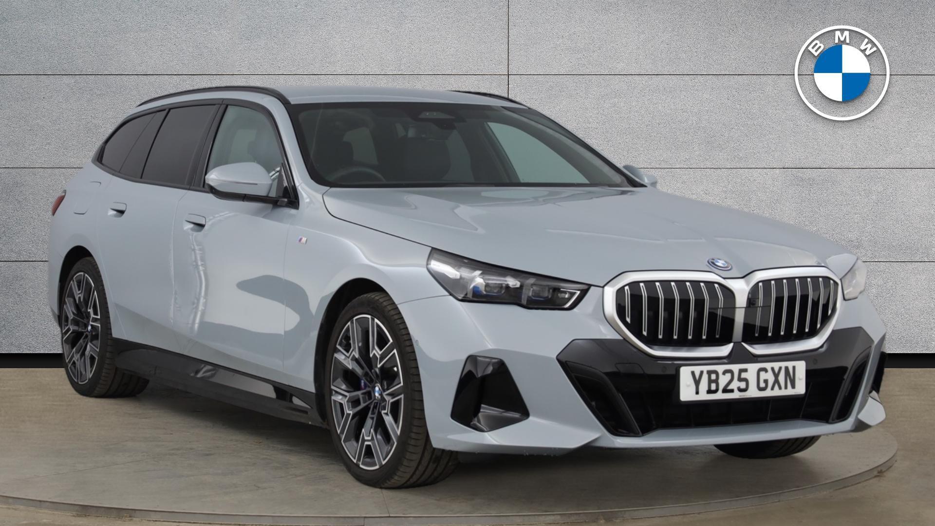 2025 BMW 530e M Sport Touring