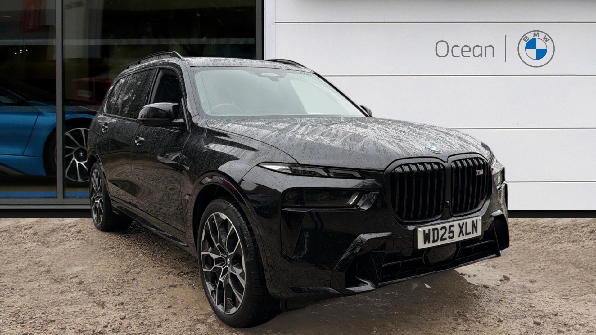 2025 BMW X7 M60i xDrive