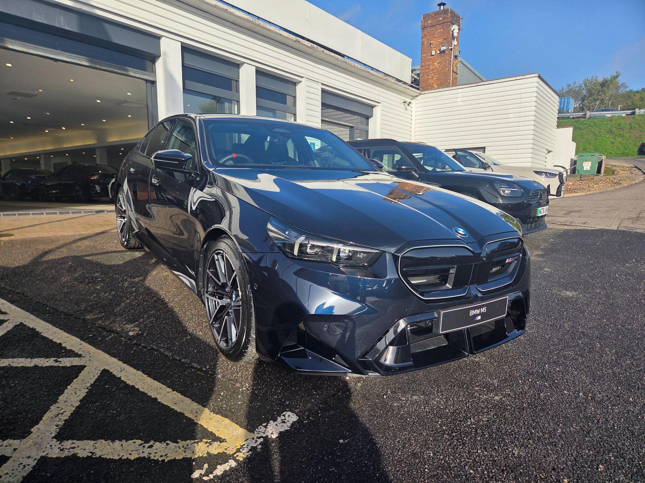 New BMW 4.4 22.1kWh Steptronic xDrive Euro 6 (s/s) 4dr