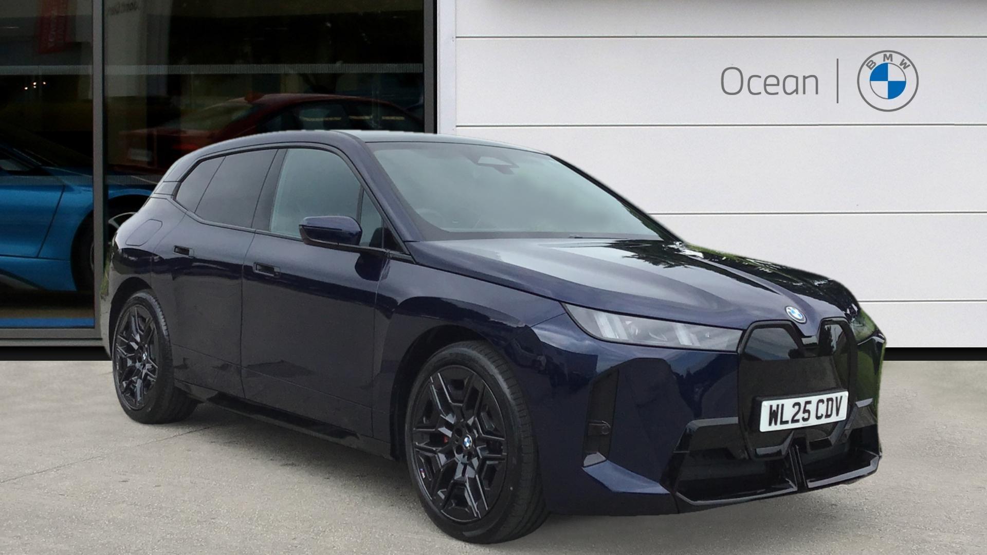 2025 BMW iX xDrive45 M Sport