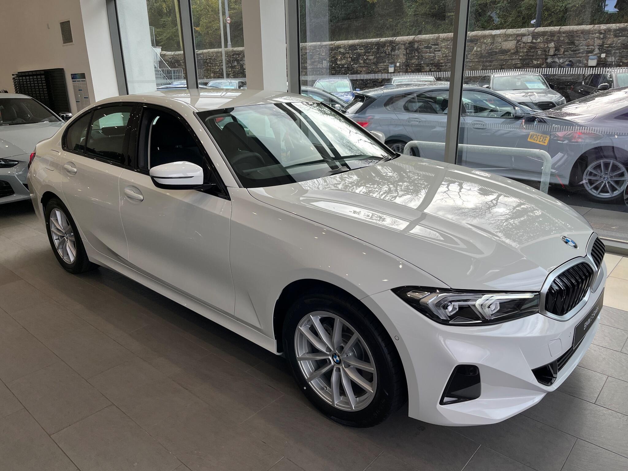 New BMW 2.0 320i Sport Auto Euro 6 (s/s) 4dr