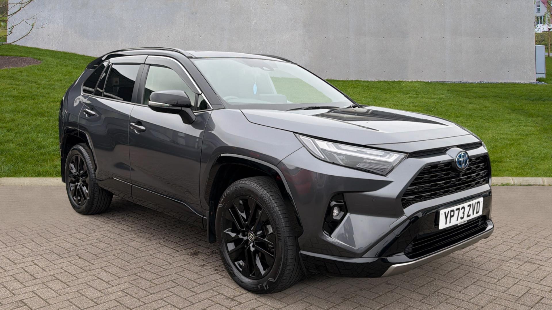 2023 Toyota 2.5 VVT-h Dynamic CVT Euro 6 (s/s) 5dr