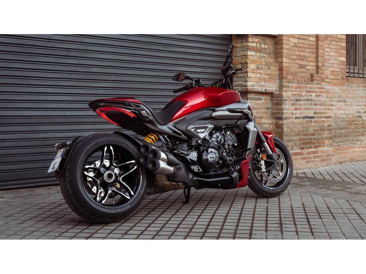 Main image of New Ducati XDiavel V4