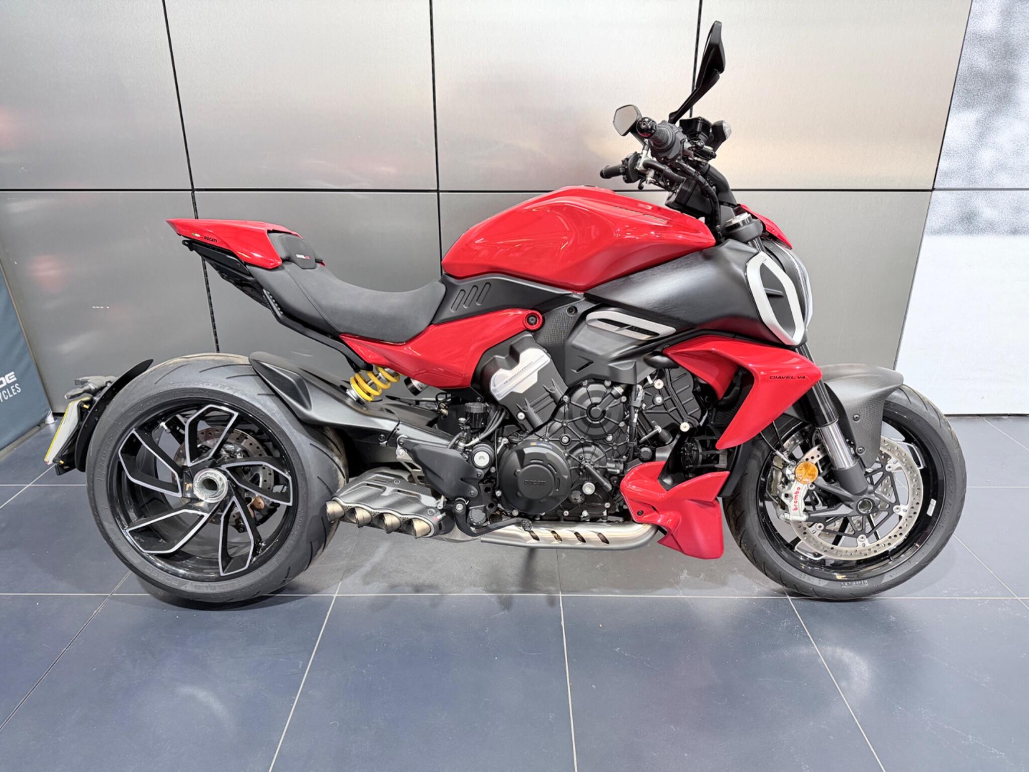 2025 Ducati Diavel V4