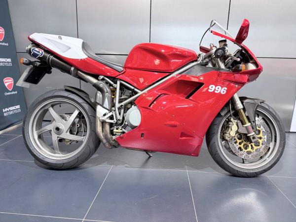 2001 Ducati 996