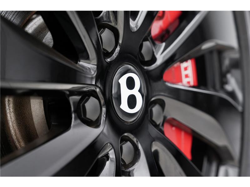 2025 Bentley Continental 4.0 V8 High-Performance GT Black Edition