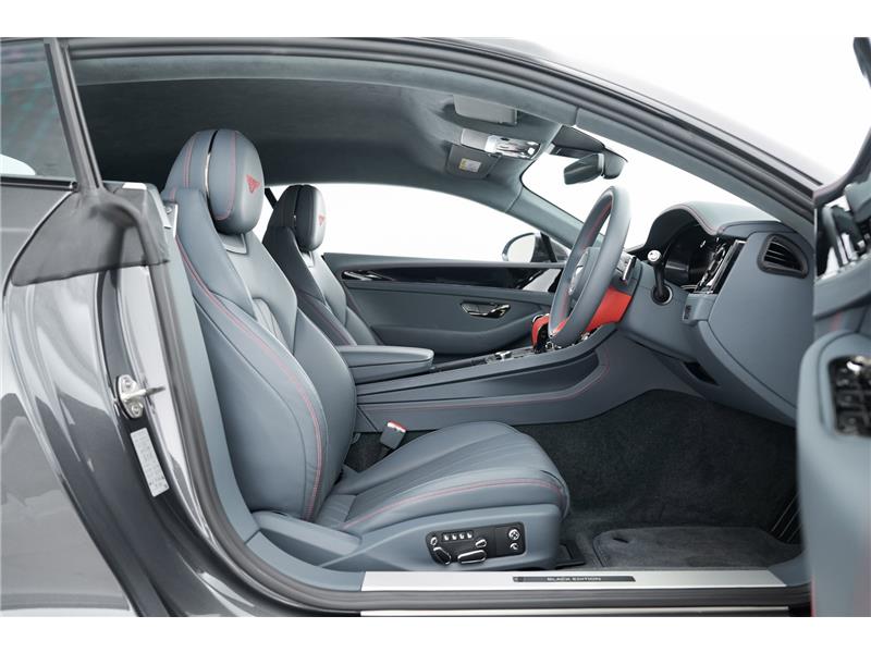 2025 Bentley Continental 4.0 V8 High-Performance GT Black Edition